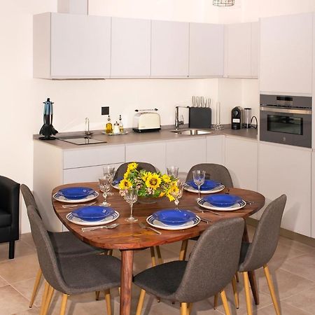 Apto. Maese Montanes. Centrico Con Piscina Privada เซบีญา ภายนอก รูปภาพ